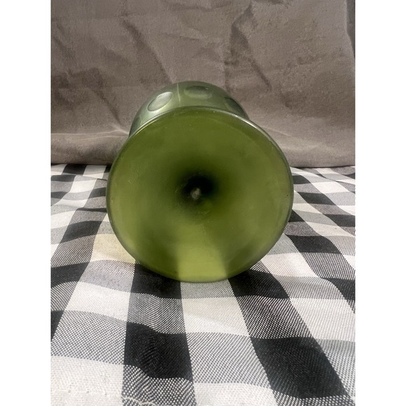 VTG Indiana Glass Thumbprint Frosted Avocado Satin Green Goblet Glass 6x3 (2570) - Picture 7 of 8